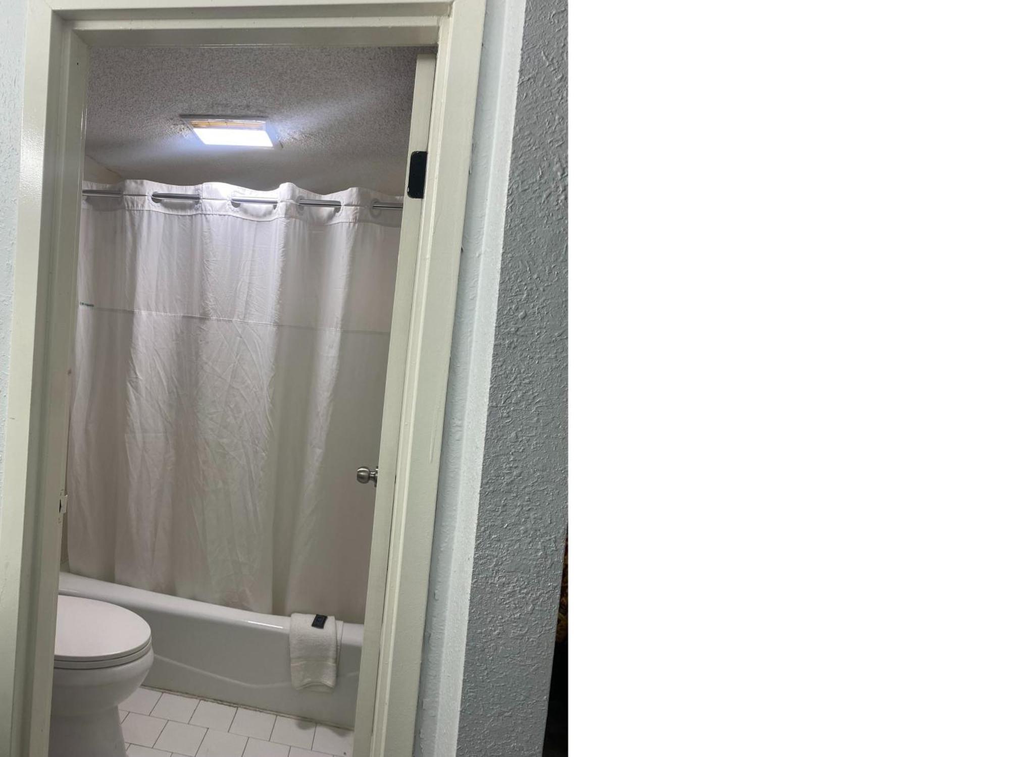 American Inn And Suites - Atlanta Airport Jonesboro I-75 部屋 写真